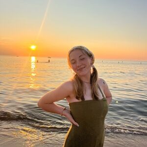 Meet your Posher, Josie